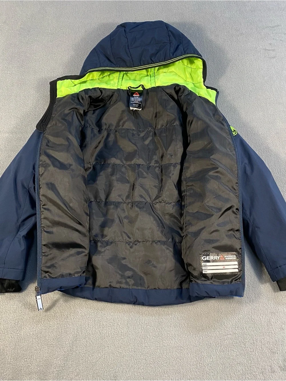Gerry Boys’ Blue & Navy Long sleeves zip up Hooded Winter Jacket, size 7/8